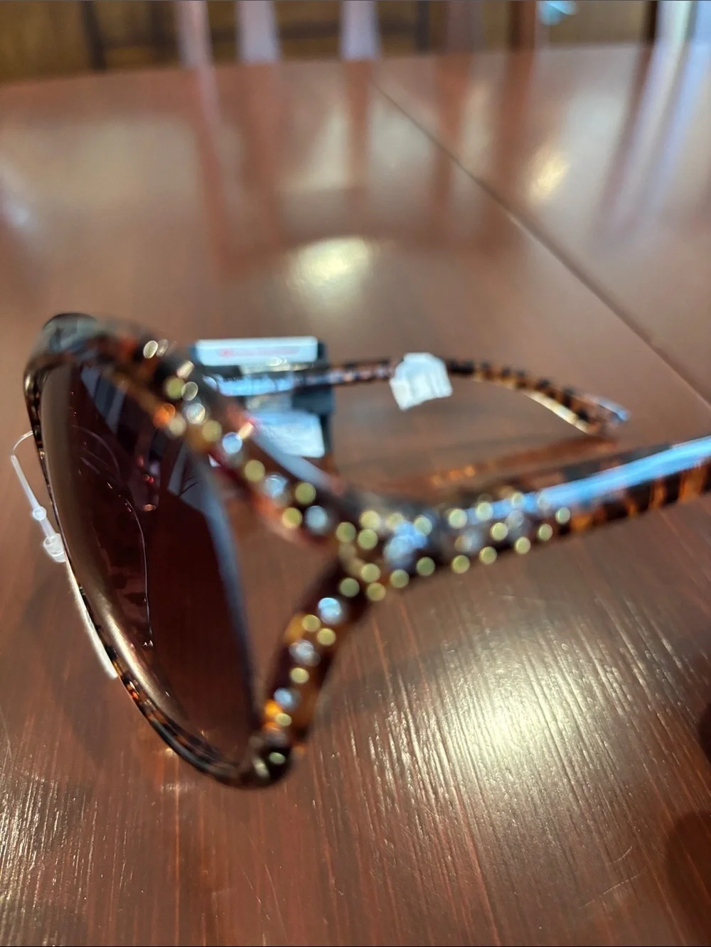 Nine West Butterfly shape  tortoise shell with rhinestones,brown lens,Cat 2
